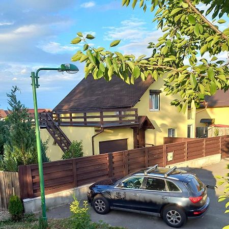 Casa Merilor I & II Braşov Exteriör bild